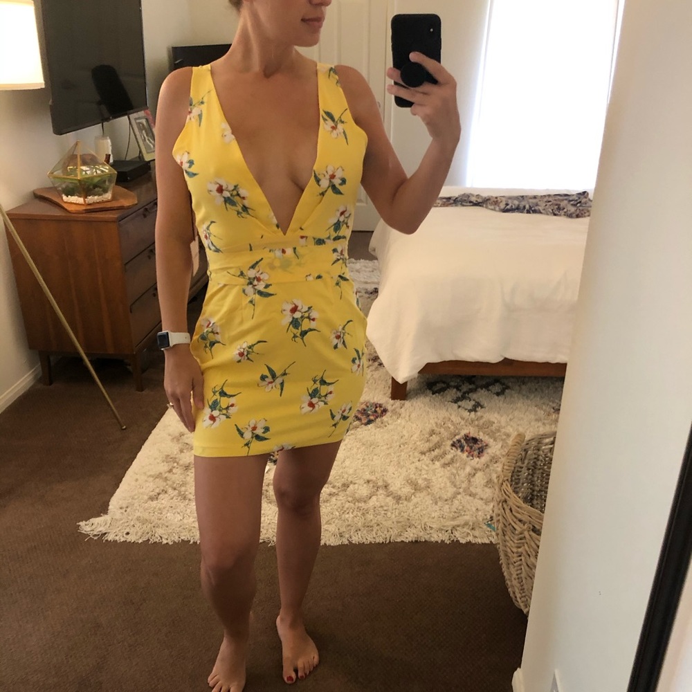 Superdown Yellow floral Dress
